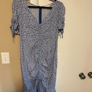 HYVFE Blue & White Floral Dress- NEVER WORN/TAGS ON